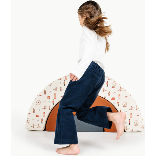 Maisonette x Gathre Arc Playset, London - Play Kits - 2