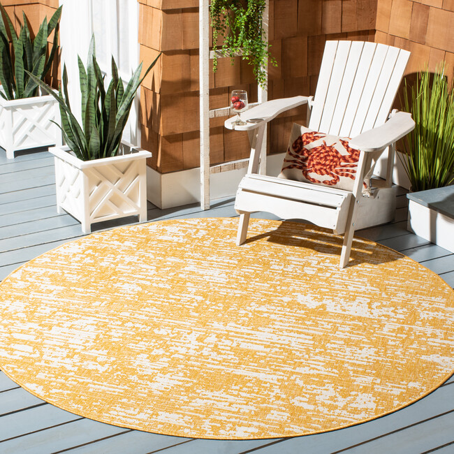 Courtyard Chloe Indoor/Outdoor Rug, Gold - Rugs - 5