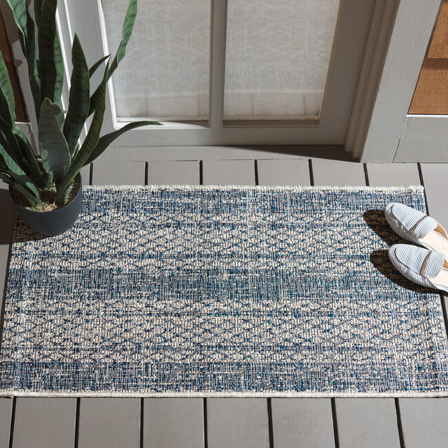 Courtyard Penny Indoor/Outdoor Rug, Blue - Rugs - 2