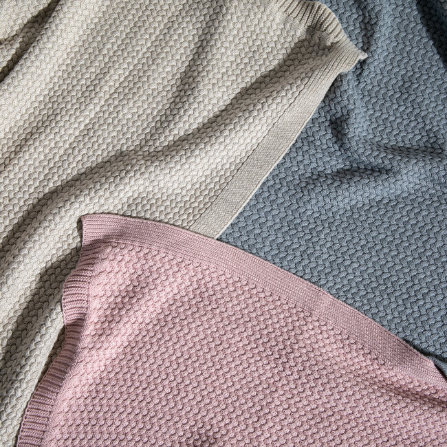 Criss Cross, Cameo Pink - Blankets - 5