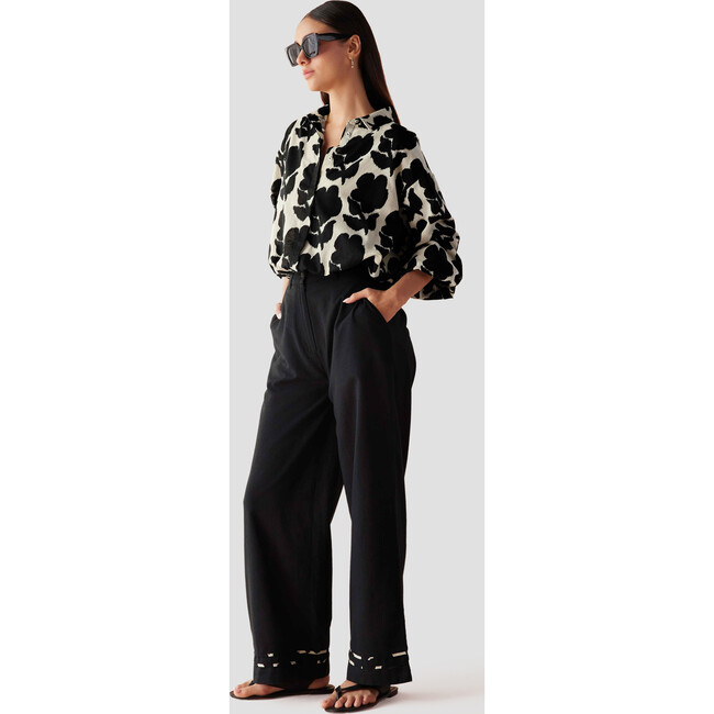 Nero Blouse, Emma Mussel