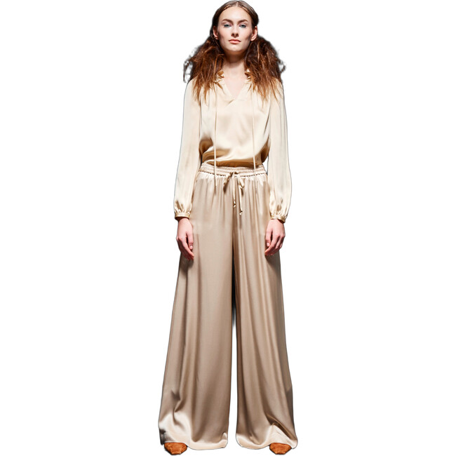 The Finesse Blouse, Champagne