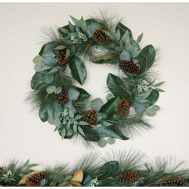 Wreath Magnolia Eucalyptus Pine 28in - Wreaths - 2