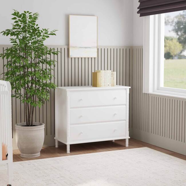 Jenny Lind Spindle 3-Drawer Dresser, White - Dressers - 3