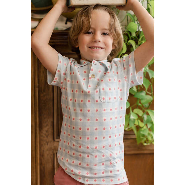 Archie Polo, Apples