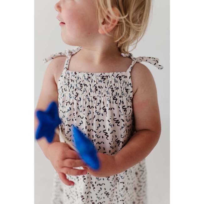 Girl's Smocked Dress Patriotic Ribbon - Dresses - 6