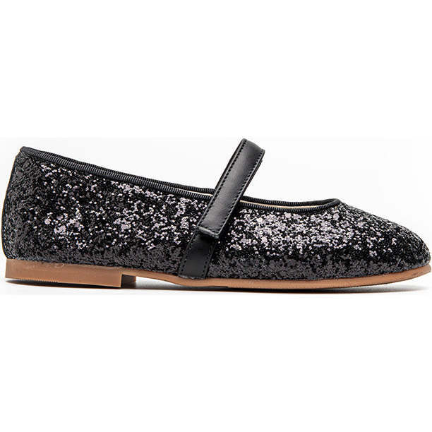 Stella Mary Jane, Black