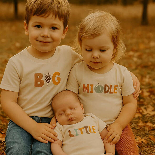 Graphic Tee, Big Autumn - T-Shirts - 3