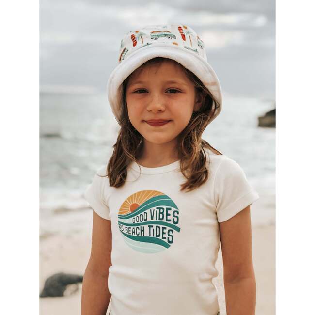 Graphic Tee, Good Vibes - T-Shirts - 4