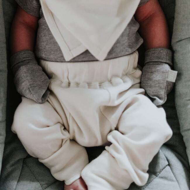 Boxed 2-Piece Pants Set, Grey/Ivory - Pants - 4