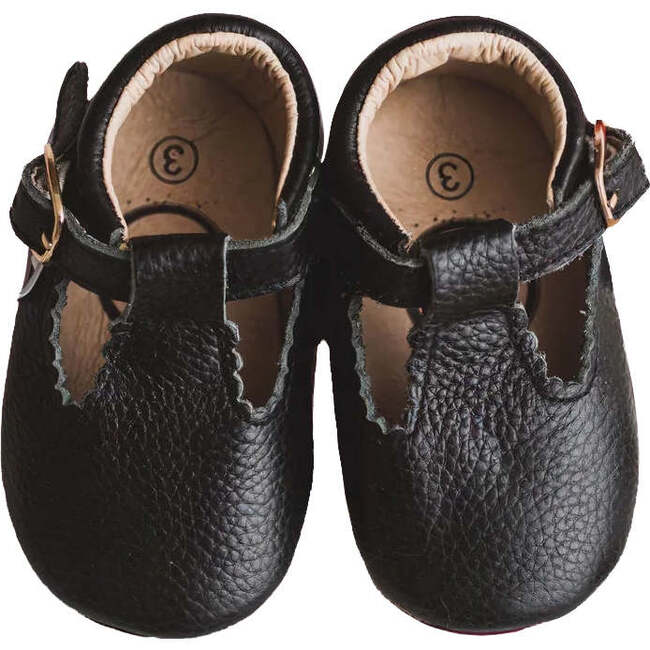The T Bar, Black