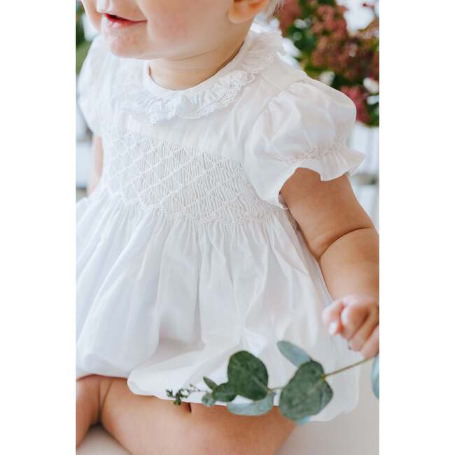Antoinette Bubble White