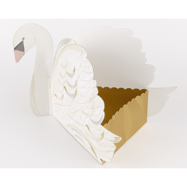 Swan Centerpiece