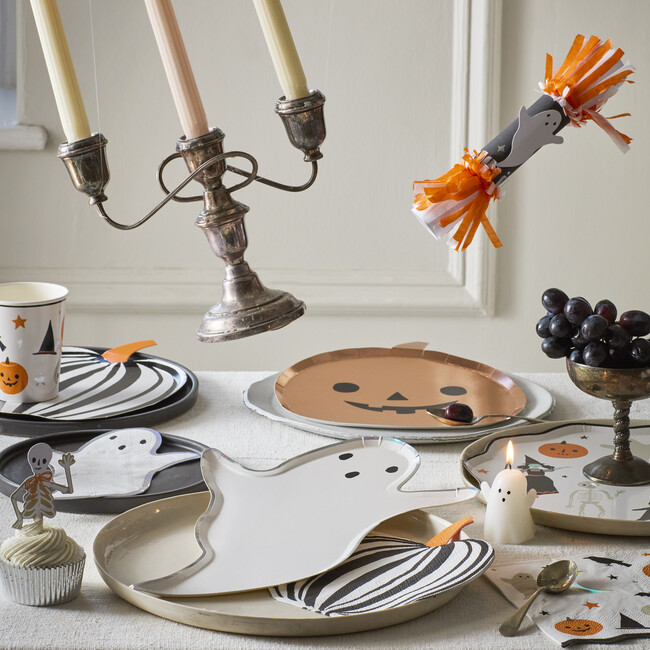 Ghost Shaped Plates - Party - 2