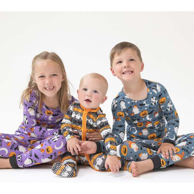 Glow In The Dark Long Sleeve Loungewear Set, Costumed Ghosts - Mixed Apparel Set - 3
