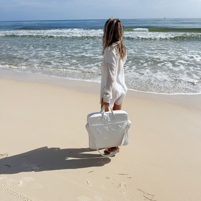 Take Anywhere Folding Chair: Casa Cream, Off White - Accent Seating - 6