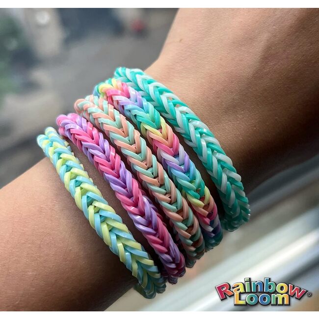 Rainbow Loom- Pastel Rubber Band Treasure Box Edition Friendship Bracelet Making Kit w/ 8,000 High Quality Rubber Bands - Activities - 2