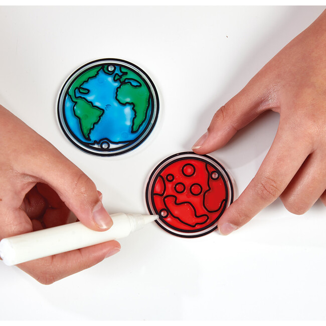 Brainstorm Toys: My Very Own Solar System Sun Catcher Craft Kit