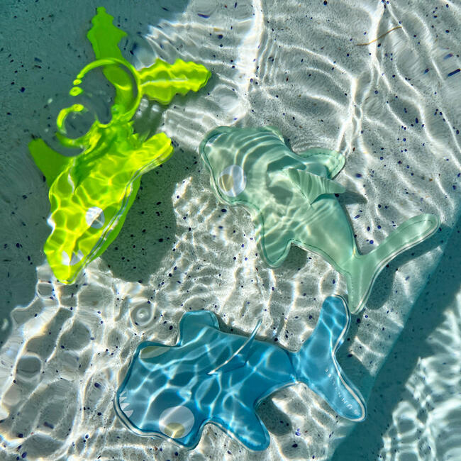 Sunnylife: Dive Buddies - Salty The Shark - 3 Pack, Aqua, Blue, Neon Yellow - Pool Toys - 4