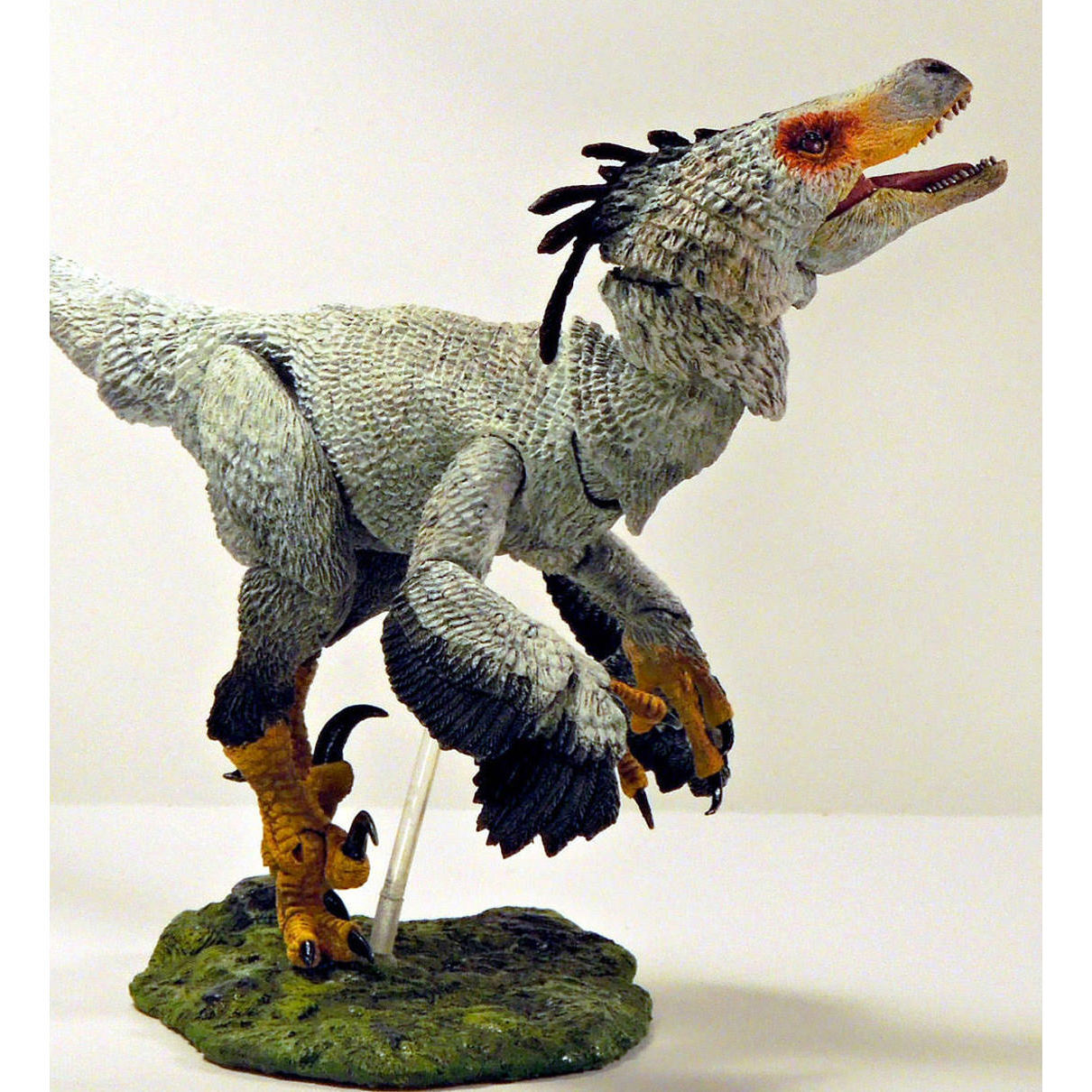 Beasts of the Mesozoic: Saurornitholestes Sullivani -Runner Dinosaur Action Figure - Playsets - 1