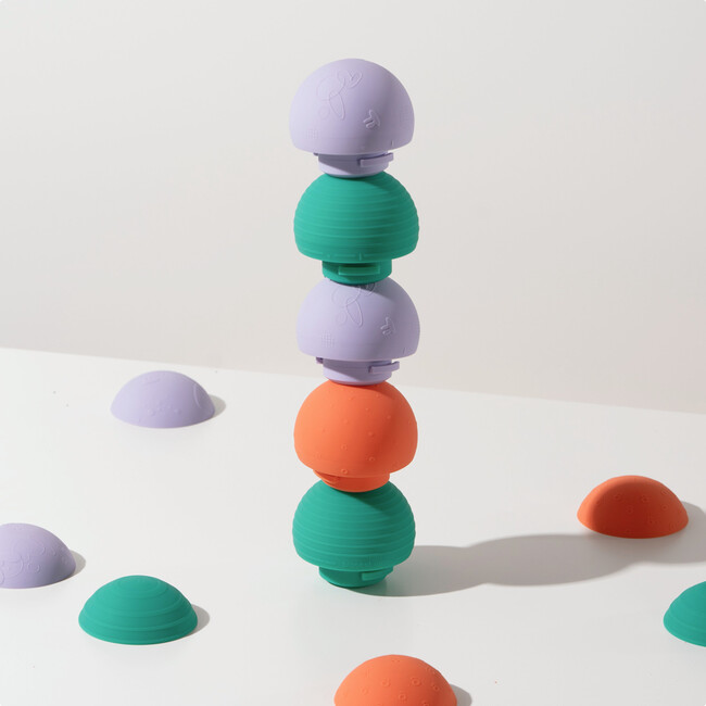 All-in-One Baby Ball for Sensory Bath & Play, Green - Developmental Toys - 3