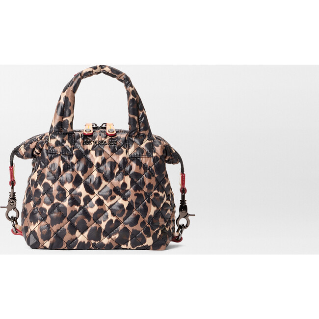 Micro Sutton, Leopard