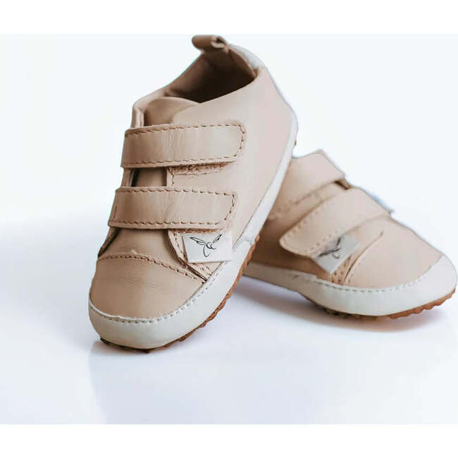 The Low Top, Cream