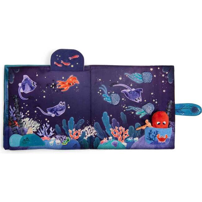 Large Textile Activity book Paulie's Adventure - Books - 5