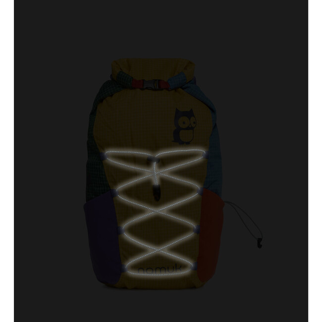 Eon Lightweight Mesh Shoulder Waterproof Backpack Upcycled 14L, Sunflower Yellow & Blue - Backpacks - 3