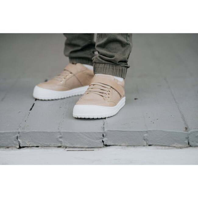 The Play Perfect Low Top Sneaker, Beige - Sneakers - 3