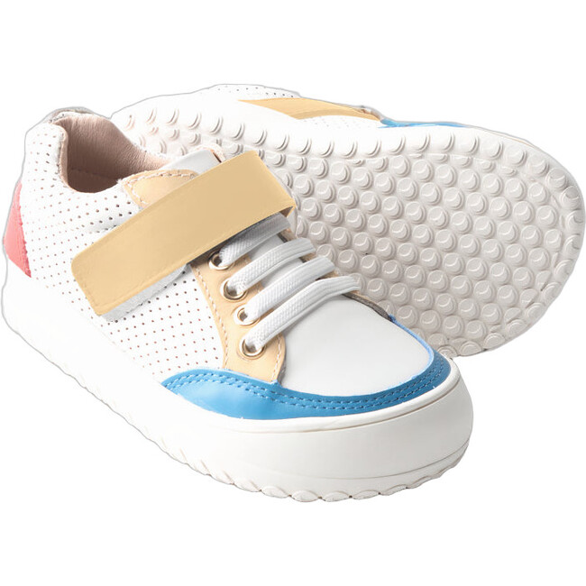 The Play Perfect Low Top Sneaker, 90's Baby