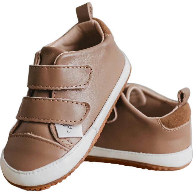 The Low Top, Chocolate