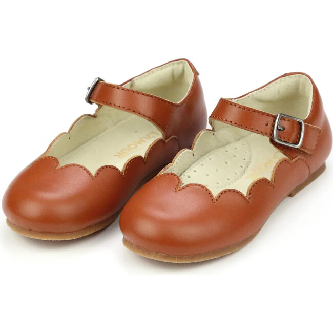 Sonia Scalloped Flat, Cognac