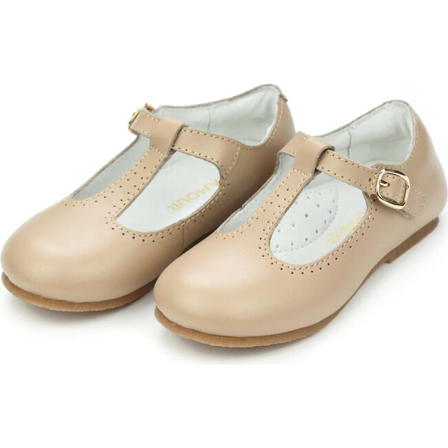 Eleanor T-Bar Flat, Latte