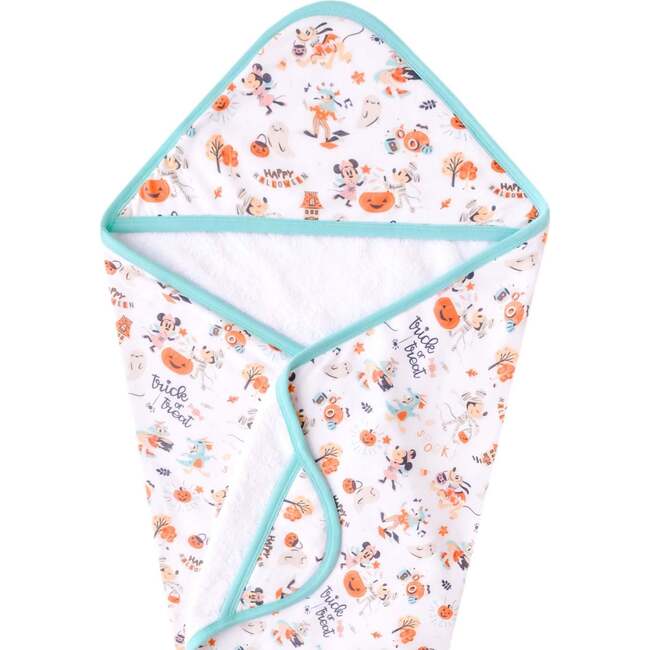 Premium Knit Hooded Towel, Mickey Mouse's Boo Bash