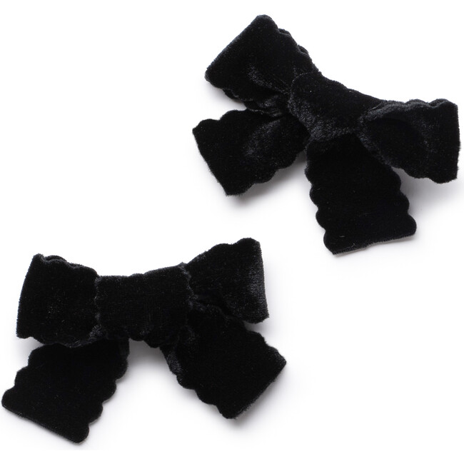 Ava Scalloped Velvet Double Clip Set, Black