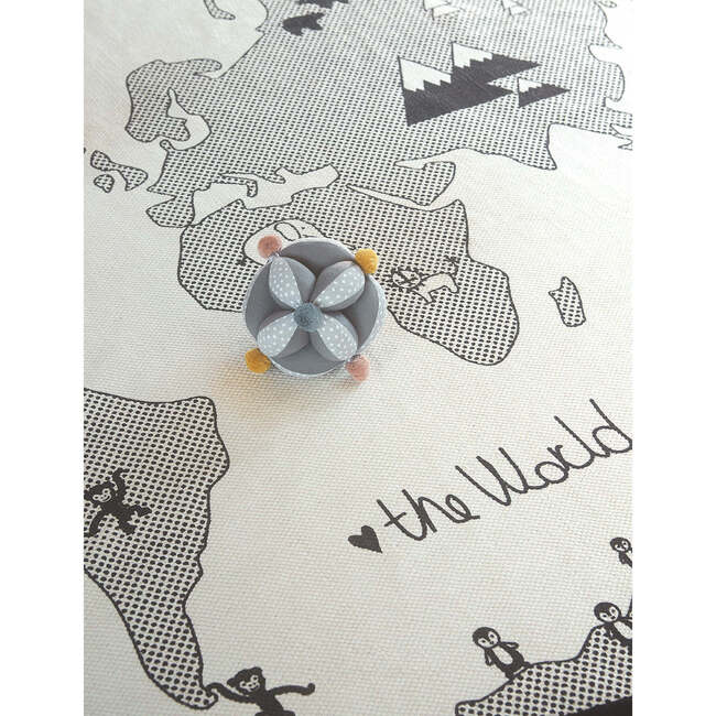 World Round Rug, Off-White & Black - Rugs - 2