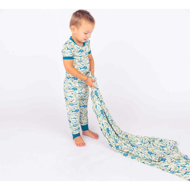 Shark Friends Luxury Bamboo Blanket Blue/Multi