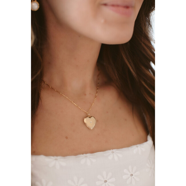 Women's Hallie Locket