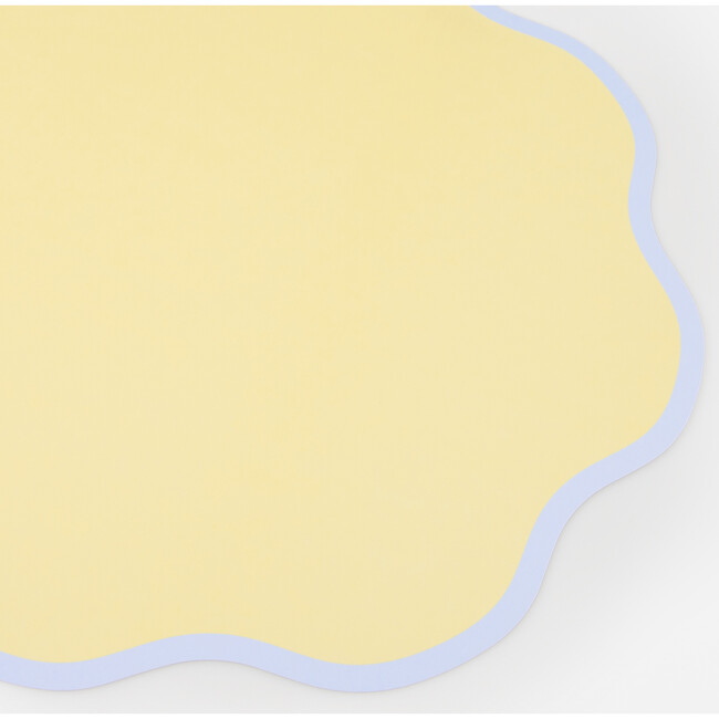 Wavy Round Paper Placemats - Party - 4