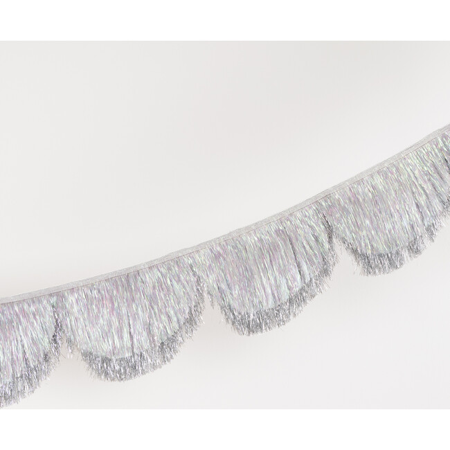Silver Iridescent Tinsel Scallop Garland - Party - 3