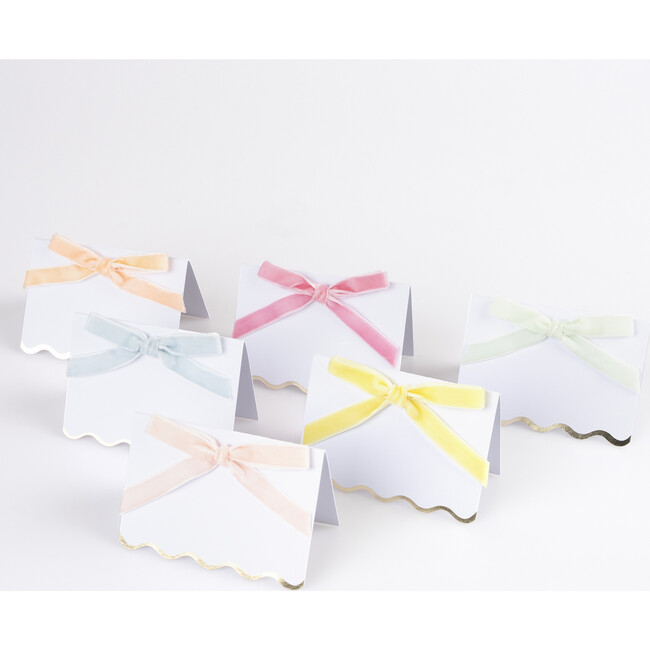 Pastel Velvet Bow Place Cards