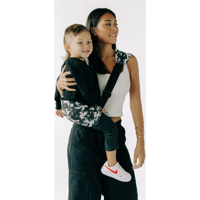 Liftoff Toddler Sling, Abstract