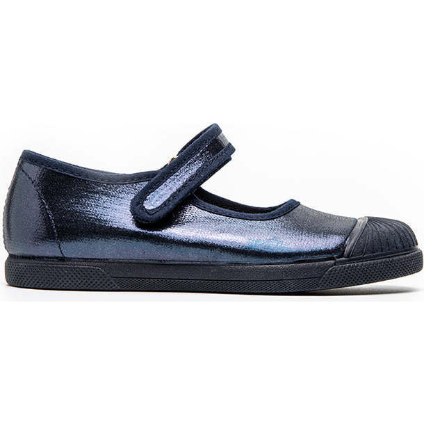 Mika Mary Jane, Navy