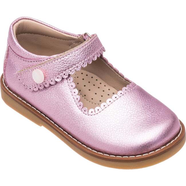 Mary Jane, Carnation