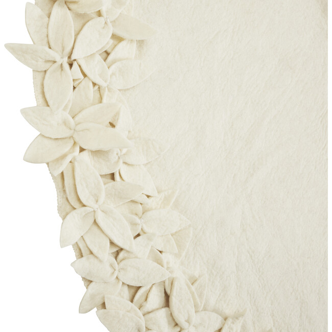 Handmade Felt Mini Christmas Tree Skirt - Cream Overlapping Flowers - 26" - Tree Skirts - 2