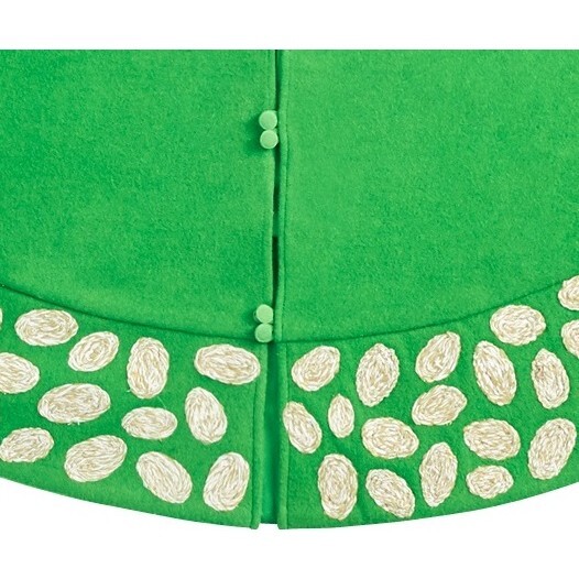 Handmade Christmas Tree Skirt in Recycled Wool - Pebble Border on Green - 60"