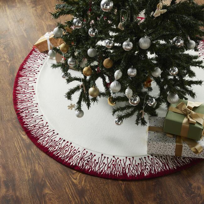 Flora Christmas Tree Skirt, Red