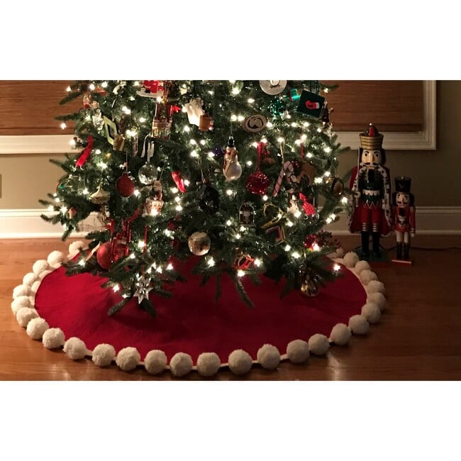Handmade Christmas Tree Skirt in Felt - Pom Poms on Red