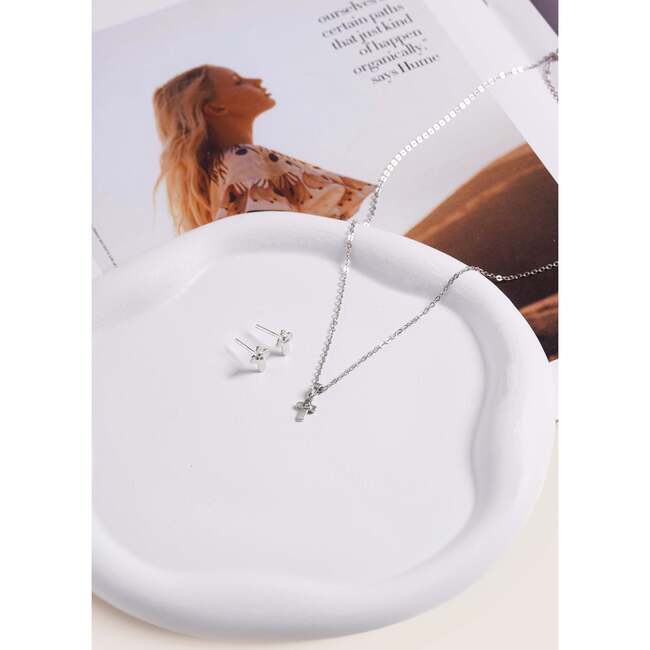 Brooklyn Cross Necklace - Cable Chain - Necklaces - 3